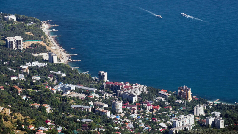 В Крыму объяснили идею Сикорского о передаче полуострова под мандат ООН